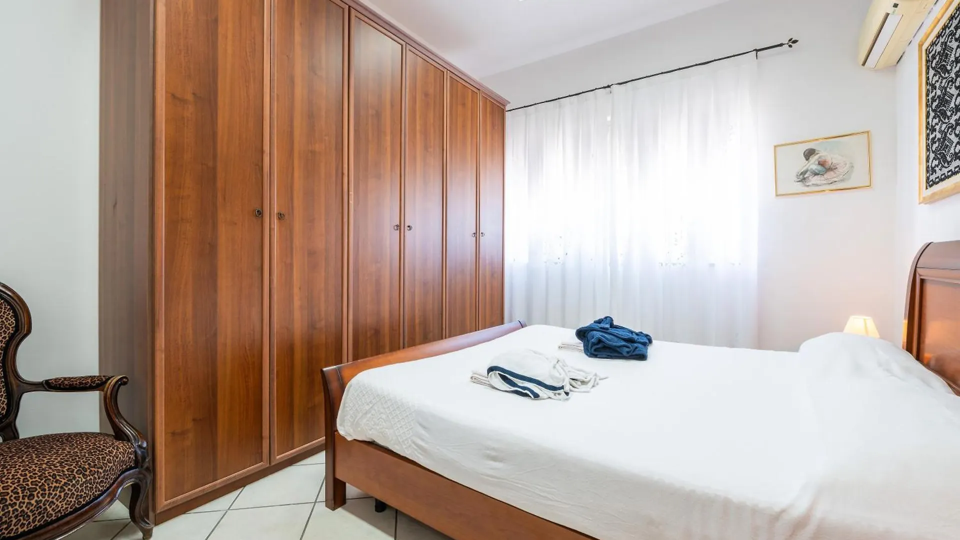 Domus Luna Giba 0*,  Italien