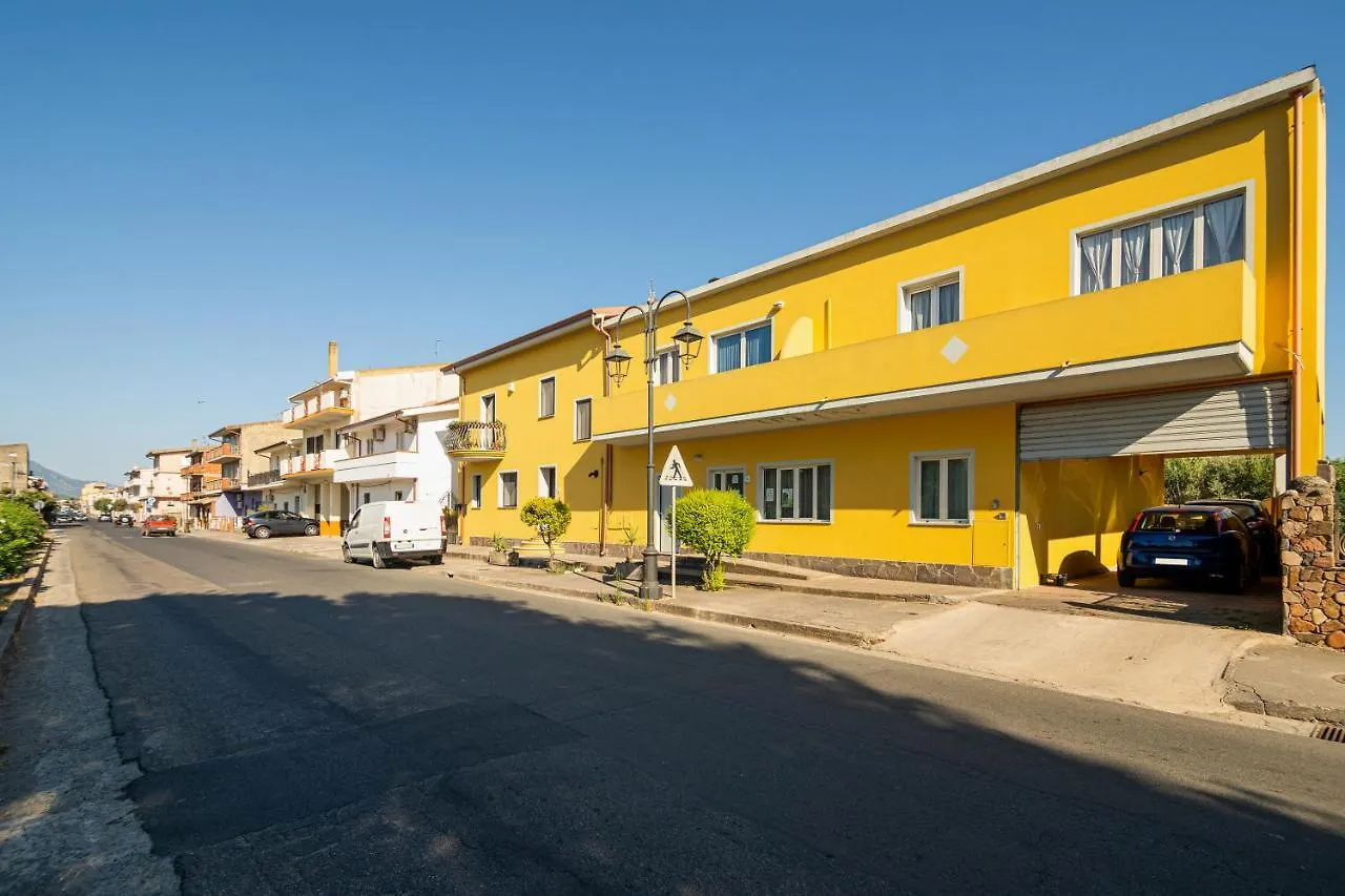 Holiday home Domus Luna Giba